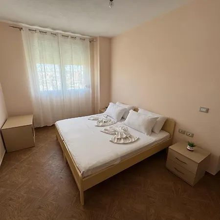 Leo Appartamento Vlorë